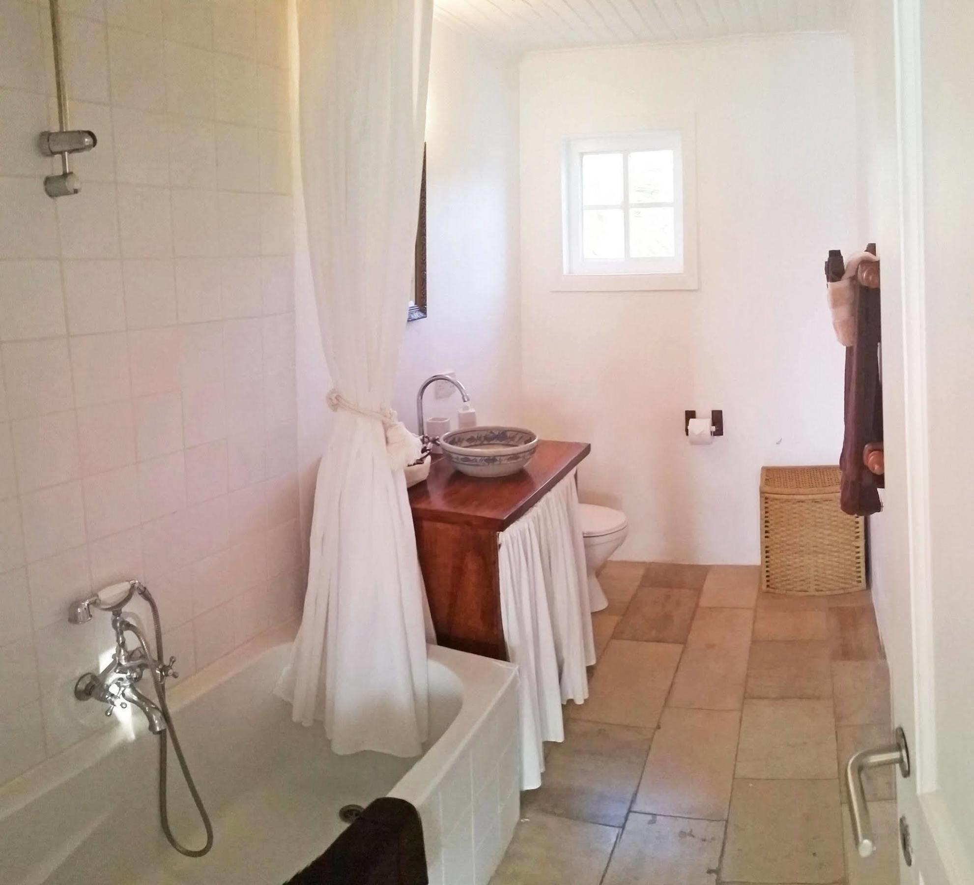 Davids Beach Hotel Clifton Екстериор снимка